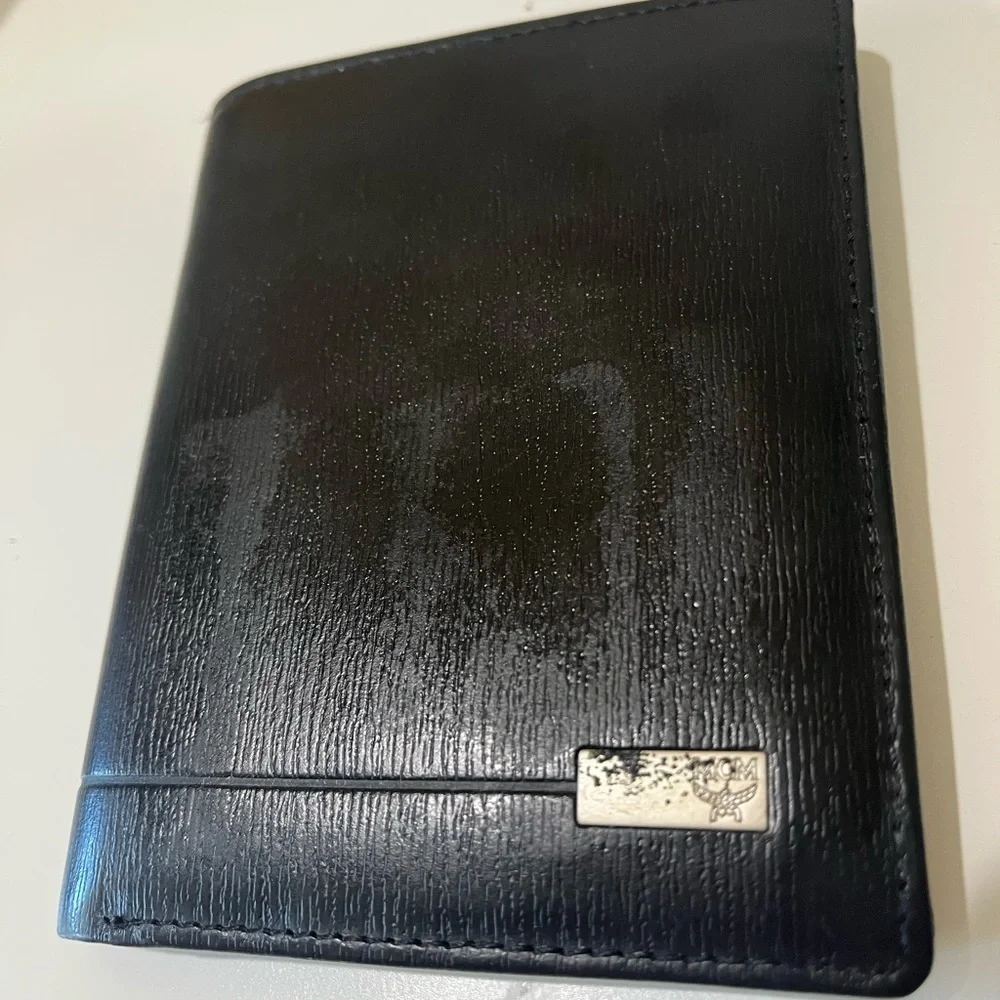 MCM authentic pre